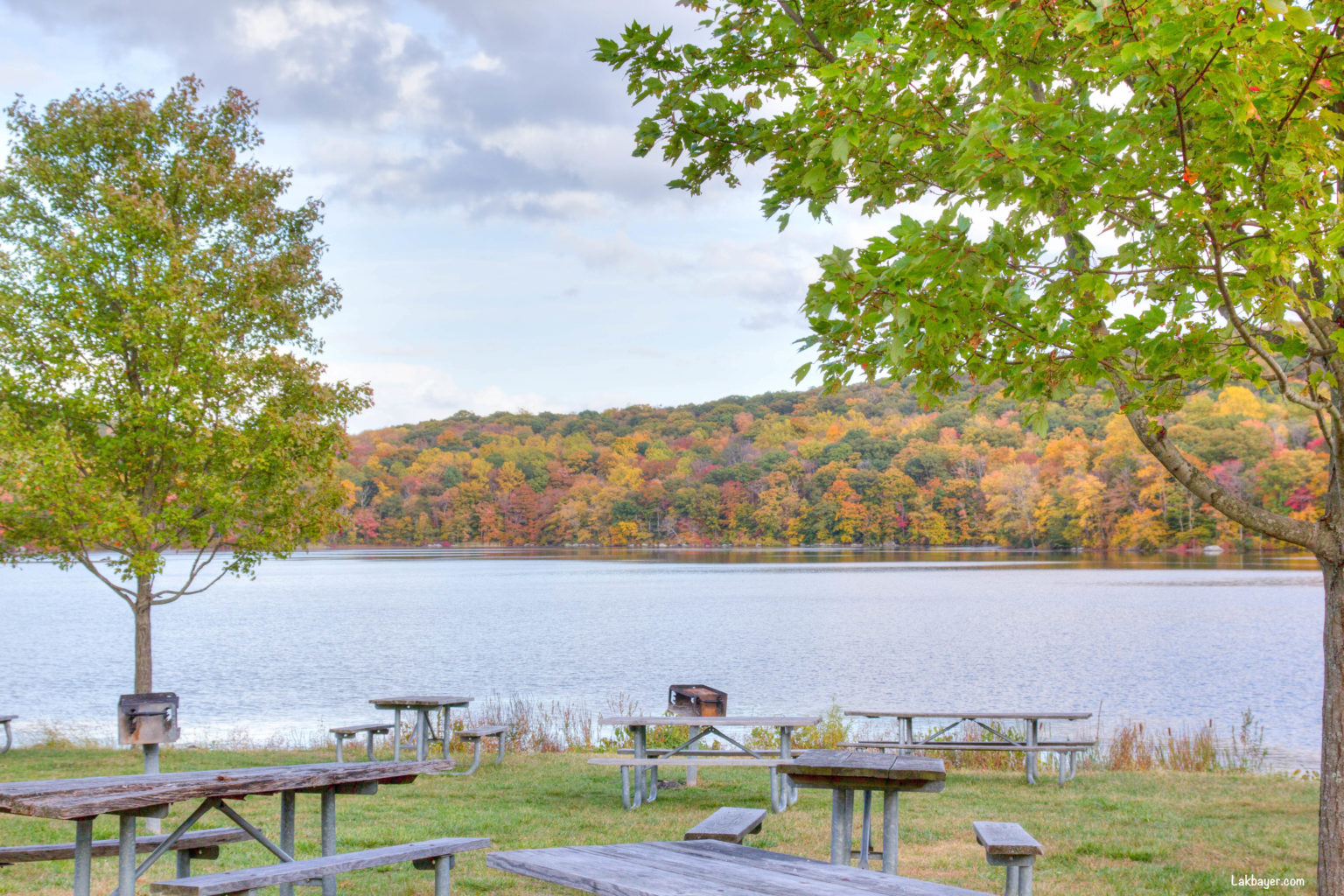 Autumn Picnic at Shepherd Lake Recreation Area Lakbayer